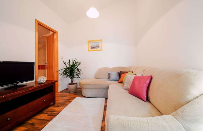 Charming 2-bed Apartment - Foto 16