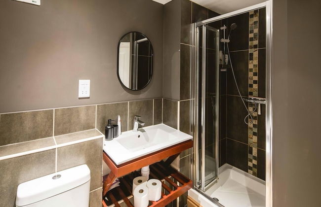 Luxe Living in a 2-bedroom Canary Wharf Haven - Foto 21