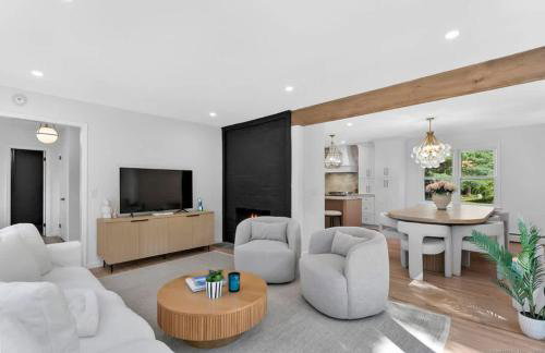 Renovated Retreat with Heated Pool - Foto 22