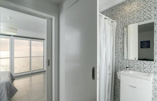 Casa das bonecas 2 # Private Garage Included # - Photo 8