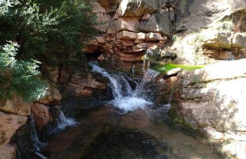 Acogedora y moderna casa en pueblo - Photo 30