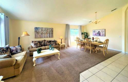 Restful 4BR 3BA with BBQ, Heated Pool & SPA - Foto 9