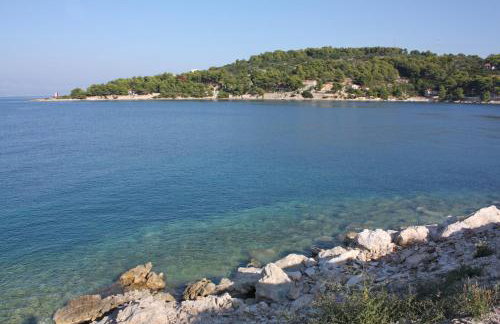 Apartments by the sea Rogac, Solta - 8688 - Photo 6