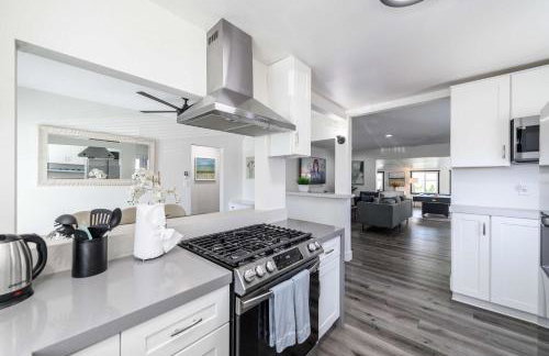 Spacious Disneyland 5 Bedroom 4 Bath House with Game Room - Foto 68