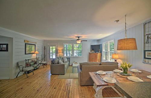 Harrison Lakefront Cottage with Private Dock! - Photo 3