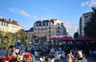 APPART IN PY' - Charmant Studio RDC plein centre - Photo 19