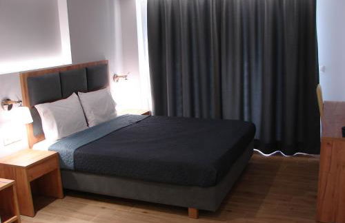 FOUR REASONS - Foto 39