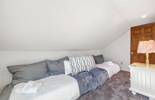 Little Red Roof-1mi to Downtown-Along Bike Trail - Foto 16