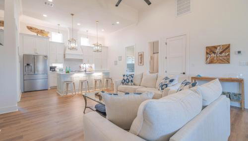 4BR Beach Haven - Deck, Gourmet Kitchen, Tiki Bar Fun - Foto 3