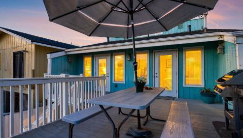 Steps to Beach w/ Patio+deck Foosball Happy Bottom Beach House by Avantstay - Foto 2, Other