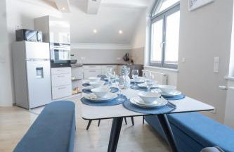 CASA8070 - Exklusive große Maisonette-Wohnung 91 qm für Familien, Gruppen, Geschäftsreisende, inklusive Parkplatz, WLAN, Kaffee und Tee, voll ausgestattet für 1 bis 9 Personen, zentrumsnah an der Autobahn A9 Ingolstadt-Süd - Photo 1