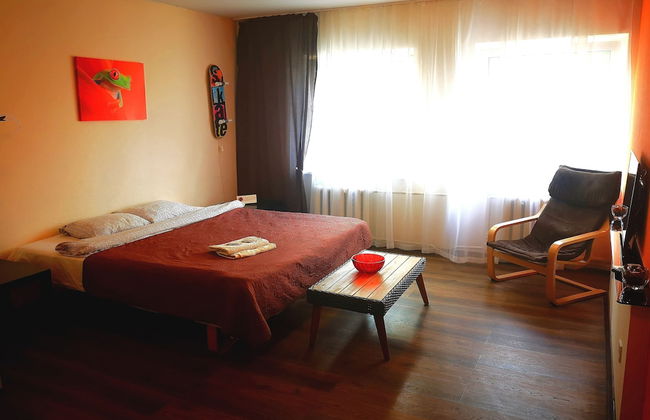 River Apartments - Photo 2