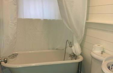 Walk to Bay Street and Historic Downtown Beaufort! Close to Parris Island MCRD!! - Photo 11