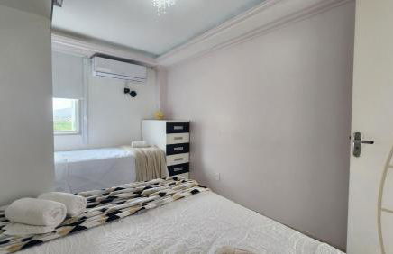 Apart Hotel Alecrim Praia de Camboinhas com Marina pe na areia - Foto 22