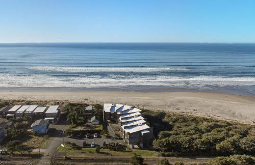 Oceanfront Bliss King Suite & Pet-Friendly Stay - Foto 10