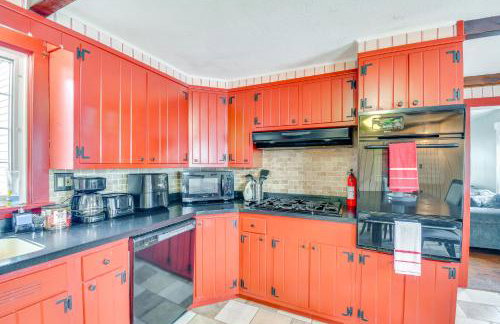 5 Mi to Lake Ontario Mexico Home with Seasonal Pool - Photo 10