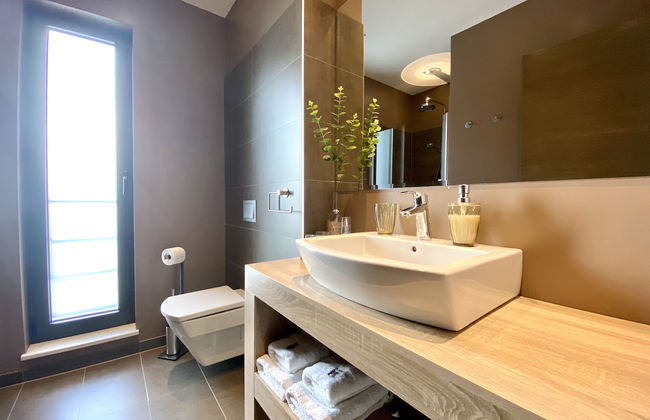 Villa Forte-the Exclusive Private Villa With Amazing sea View Located in Mimice - Photo 16