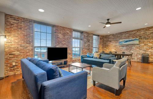 Ideal Spot Near 4th Street Live & Local Dining - Foto 7