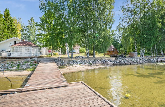 Lake suite - Photo 2