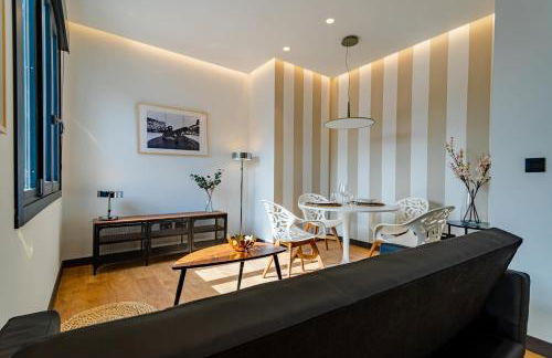 Edificio Fénix by Plaza Mayor Apartamentos - Photo 17