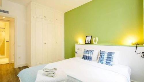 Colorful With Cozy Terrace In Gracia - Photo 4