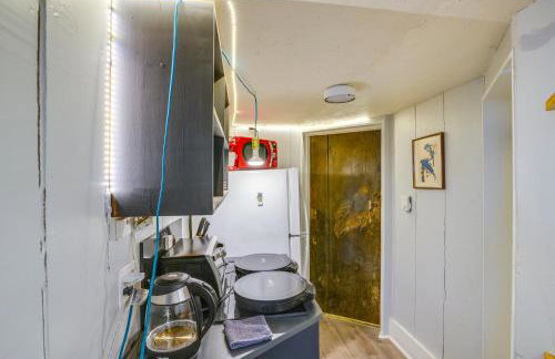 Hike, Fish and Ski Riverside Barn Loft in Lee - Foto 7