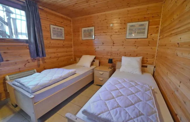 Holiday Home With a Panoramic View of the Ourthe, on a Quietly Located Property - Foto 17