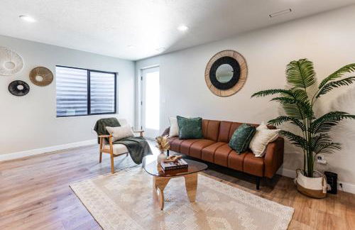 Modern Style Apartment Near Canyon RSL and expo - Foto 5