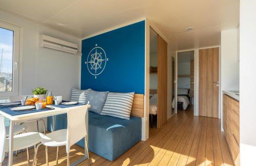 AQUA RESORT GIULIANOVA - Houseboat Experience - Photo 2