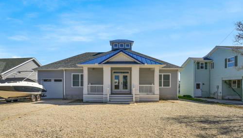 Mulligan Home - Waterfront, boat dock & community pools! - Foto 3