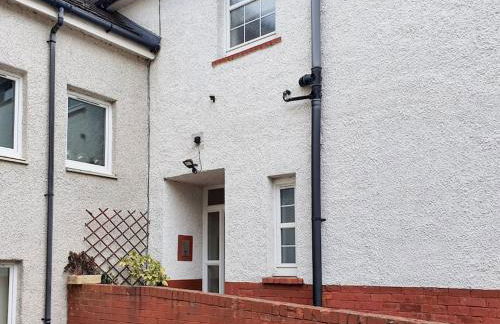 Parkgate Apartment - Near M90, Amazon, Edinburgh - Photo 12