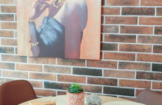 Charis Beyond the Castle - Foto 22