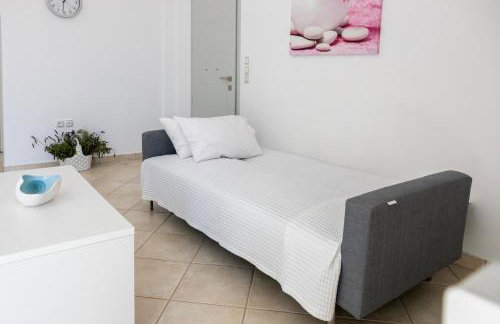 Lydia's East Apartment - Photo 30