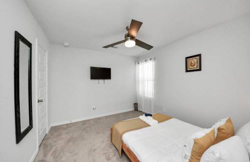 3BR Corporate & Family Getaway Near katy Mills - Foto 35