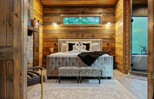 Romantic 1BR Cabin in Broken Bow HotTub, FirePit - Foto 4