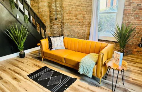 Jungle House Downtown Columbus - Modern Boutique Suites - Foto 1