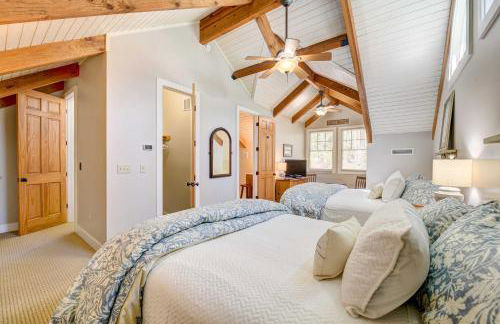 Lake Access and On-Site Creek Lake Toxaway Home! - Foto 14