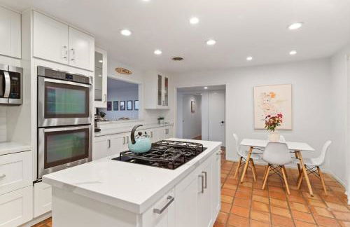 Ocean View Retreat Firepit & Spacious Yard - Foto 22