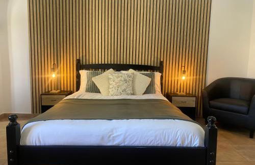 The Courtyard Studio Apartments - Foto 54