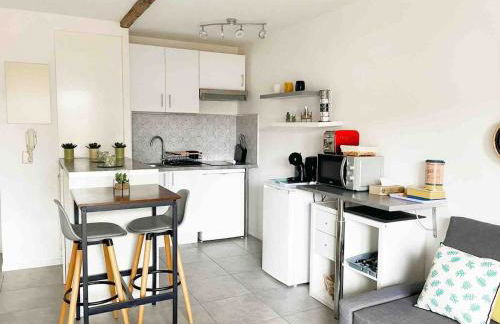 Bara ,Balcony ,Parking ,Patte d'oie neighborhood - Photo 6