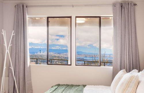 Luxury Bellevue 2B Basement w Stunning View - Foto 17