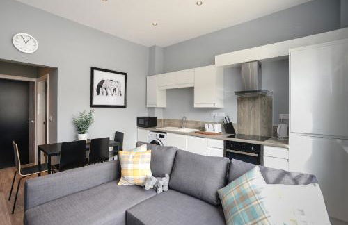 Arena Apartments - Stylish and Homely Apartments by the Ice Arena with Parking - Photo 49