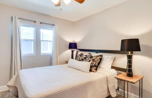 Near Family Fun! Centrally Located Indy Charmer - Foto 19