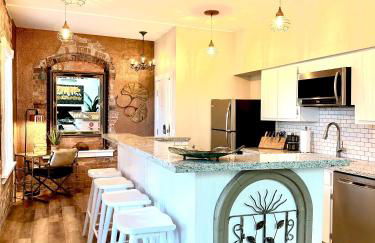 Bisbee Brownstone Suites - Foto 157