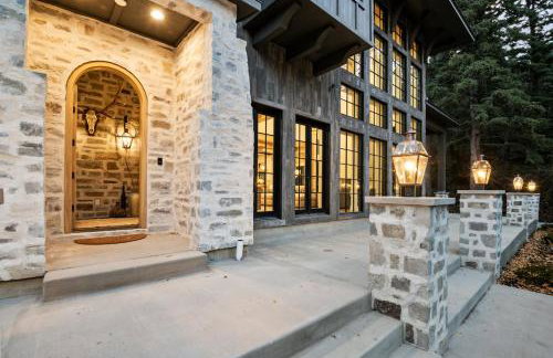 Pont de Rêves: Luxe Sundance Riverfront Chateau - Foto 13