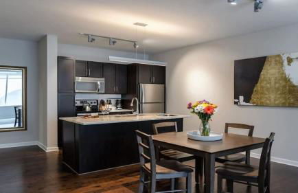 CozySuites Remi sauna, pool, gym - Foto 34