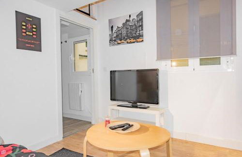 Modern, temporary, and practical apartment in Chamberí VAR120 - Foto 10