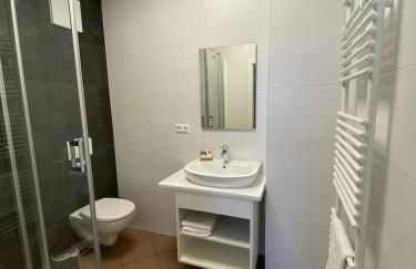 Nord-Ries Apartments mit Bad & Küche - Photo 5