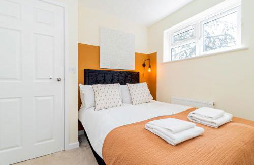 4-BedHaven in Fawley Perfect for ExtendedStays! - Foto 3