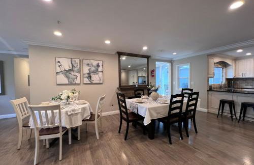 Stunning 8 bedroom 6 bathroom Pool Home - Photo 5